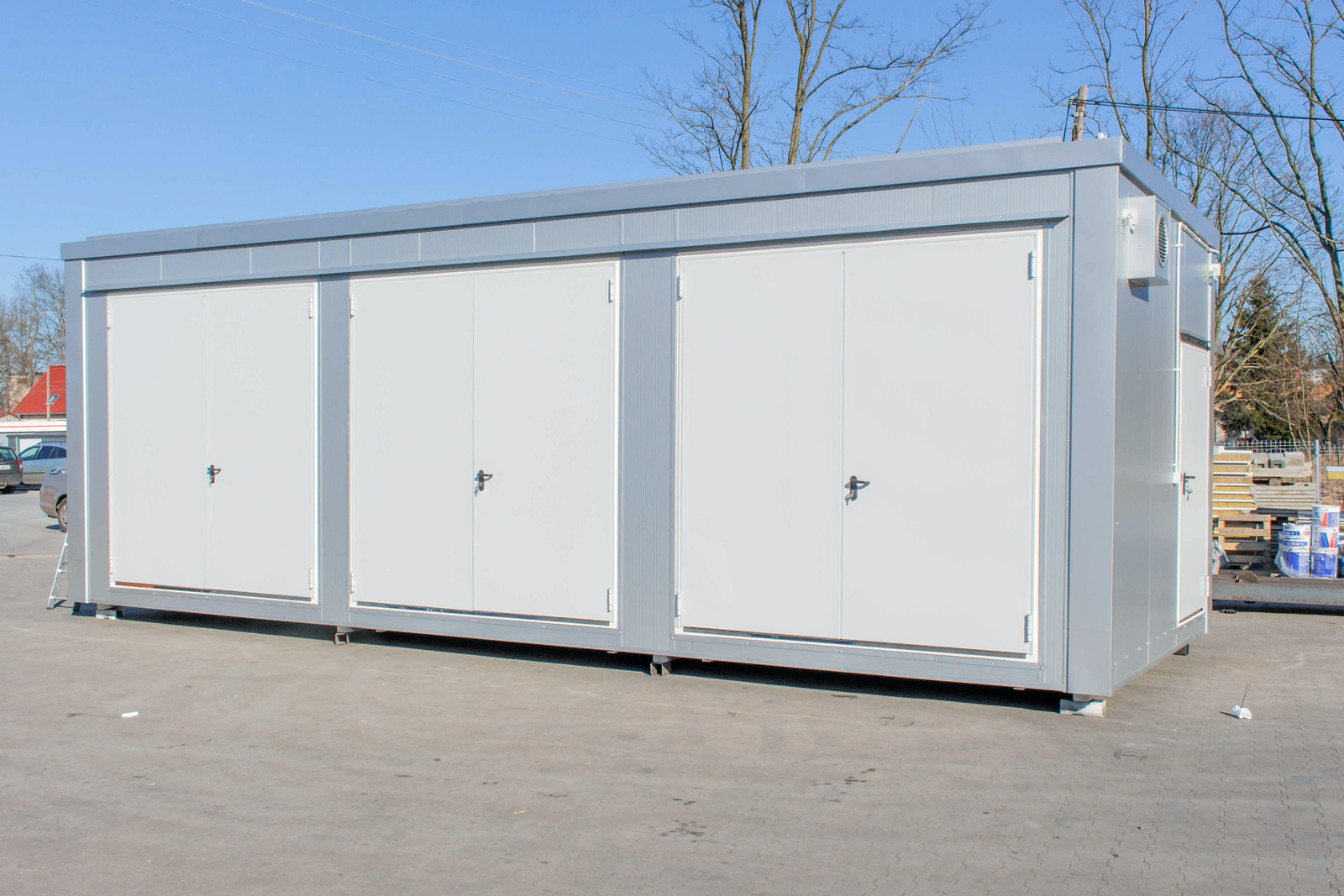 Brandwerende container voor passieve opslag van ontvlambare stoffen